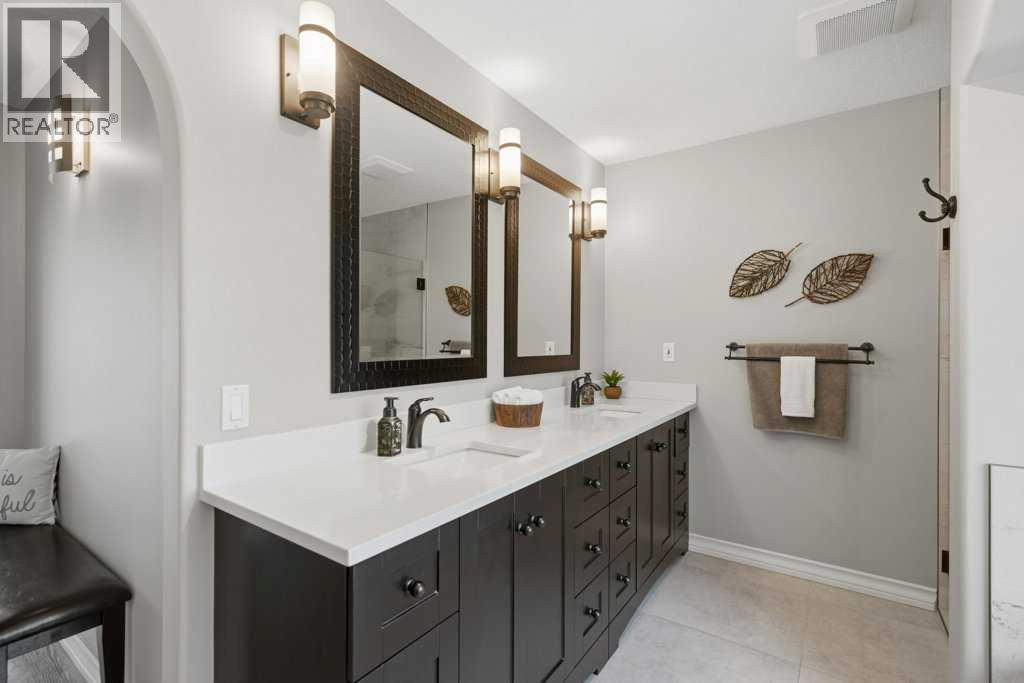 5 Sunset Way Se, Calgary, Alberta  T2X 3H6 - Photo 27 - A2340516
