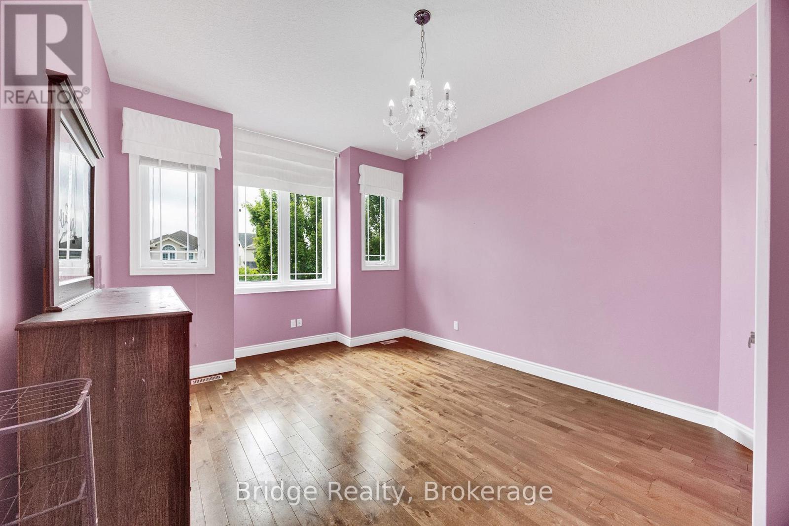 880 Frontenac Crescent, Woodstock, Ontario N4V 0A8 - Photo 29 - X13741726