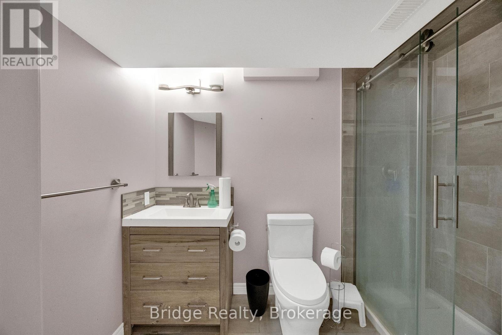 880 Frontenac Crescent, Woodstock, Ontario N4V 0A8 - Photo 42 - X13741726