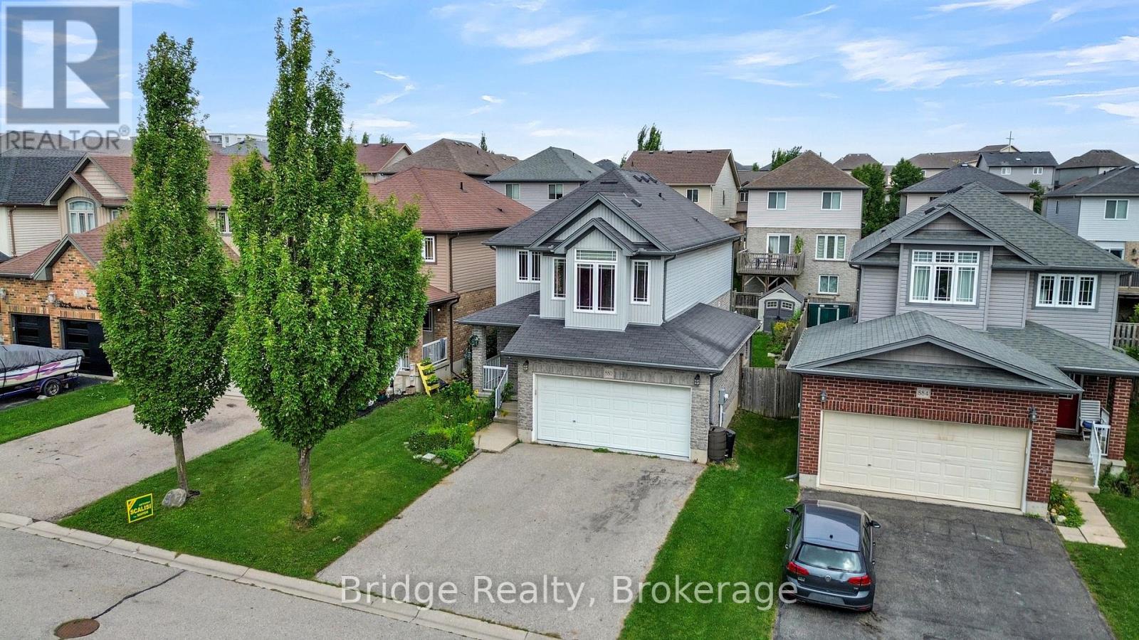 880 Frontenac Crescent, Woodstock, Ontario N4V 0A8 - Photo 5 - X13741726