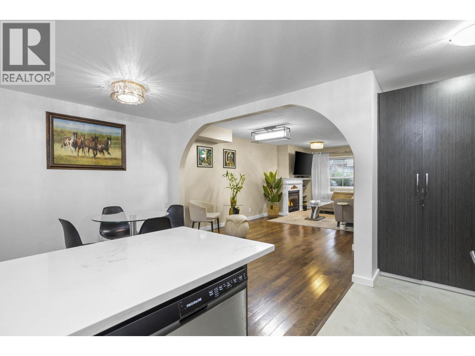 38 12449 191 Street, Pitt Meadows, British Columbia V3Y 2R4 - Photo 6 - R3161232