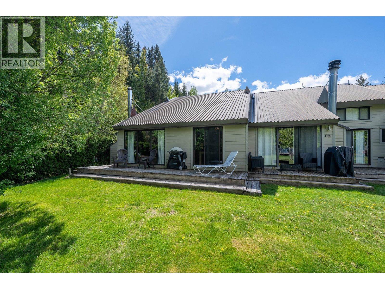 C1 6900 Crabapple Drive, Whistler, British Columbia  V8E 0C5 - Photo 2 - R3161235