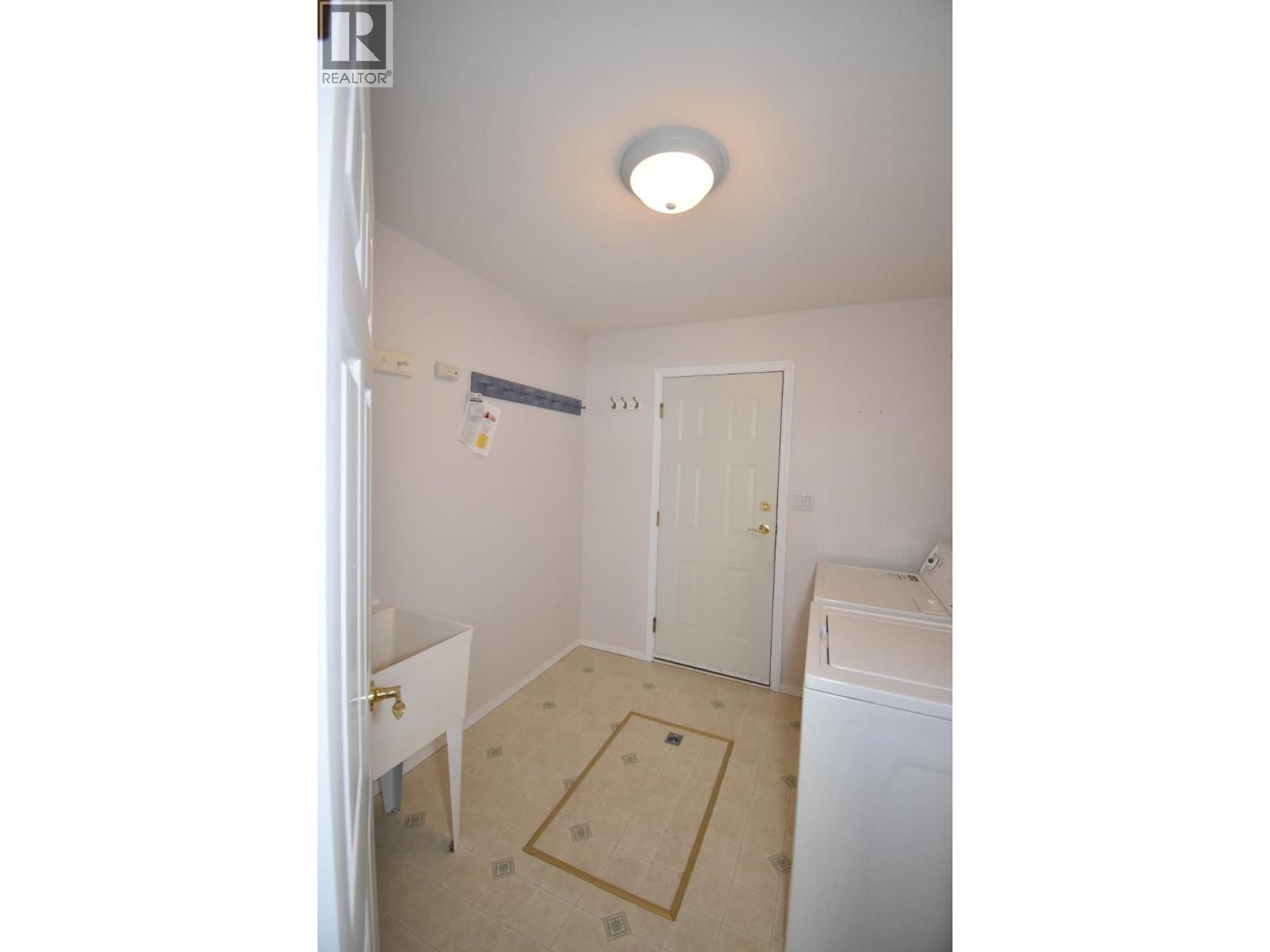 22 535 Shaw Road, Gibsons, British Columbia  V0N 1V8 - Photo 15 - R3161231