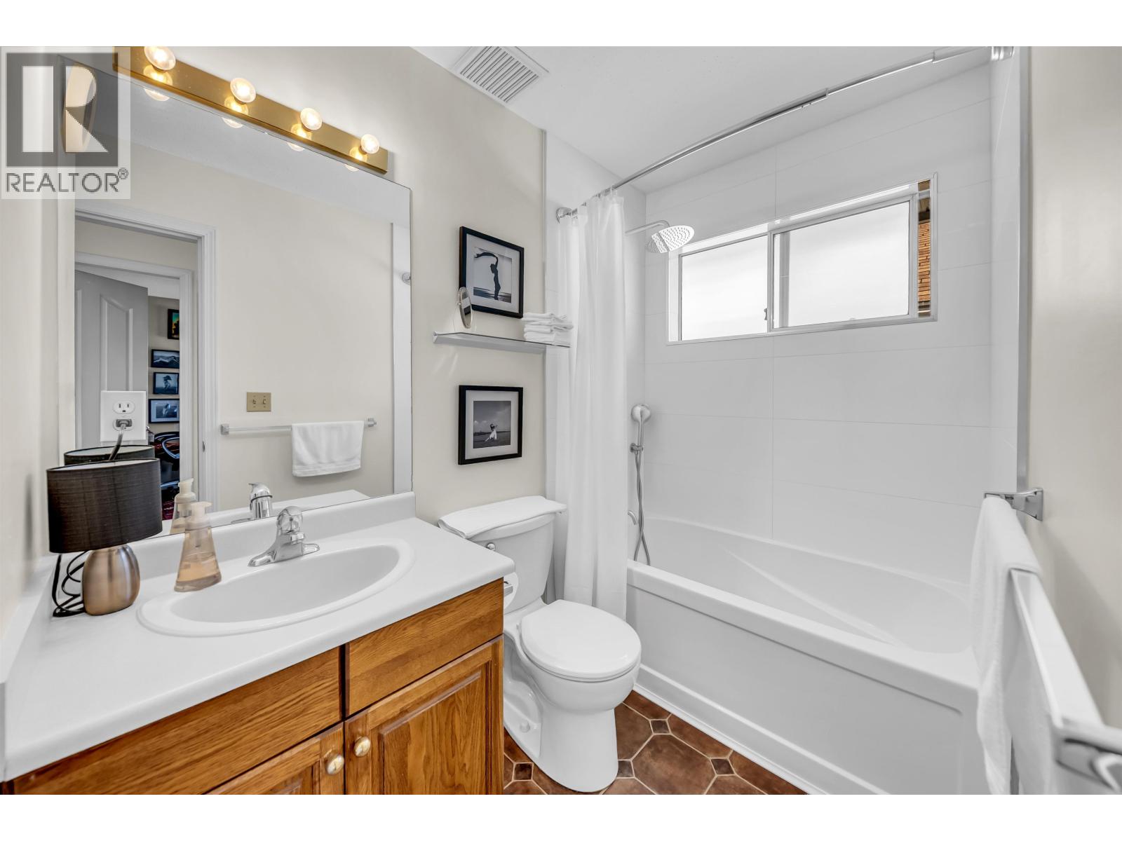 1869 Harbour Street, Port Coquitlam, British Columbia  V3C 1A4 - Photo 25 - R3161249