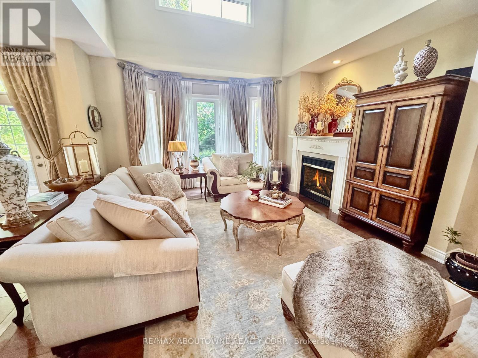 434 Nautical Boulevard, Oakville, Ontario L6L 0A6 - Photo 3 - W13739144