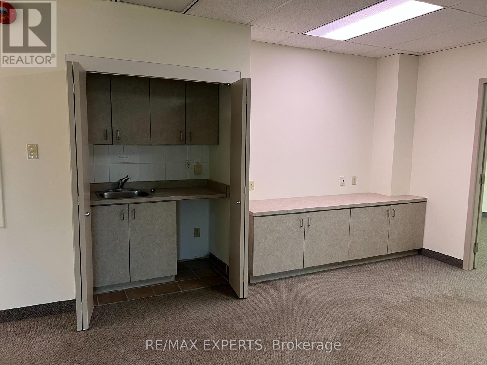 419 - 720 Spadina Avenue, Toronto, Ontario  M5S 2T9 - Photo 10 - C13741724