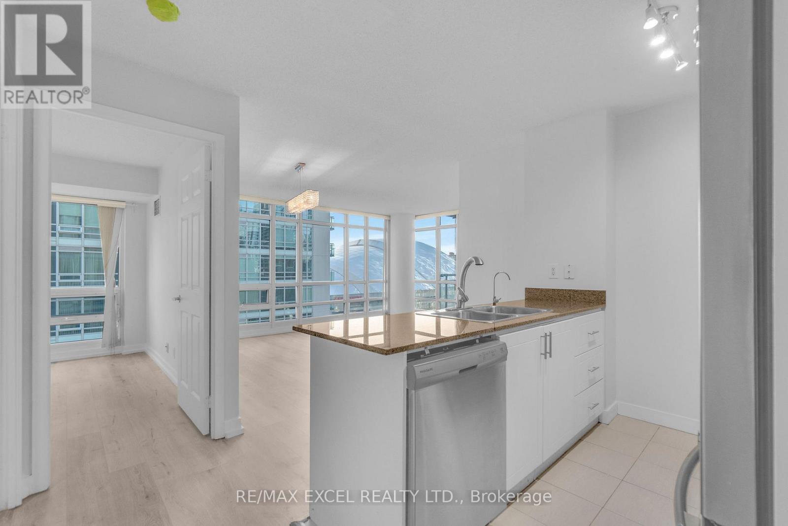 2310 - 397 Front Street W, Toronto, Ontario  M5V 3S1 - Photo 14 - C13741734