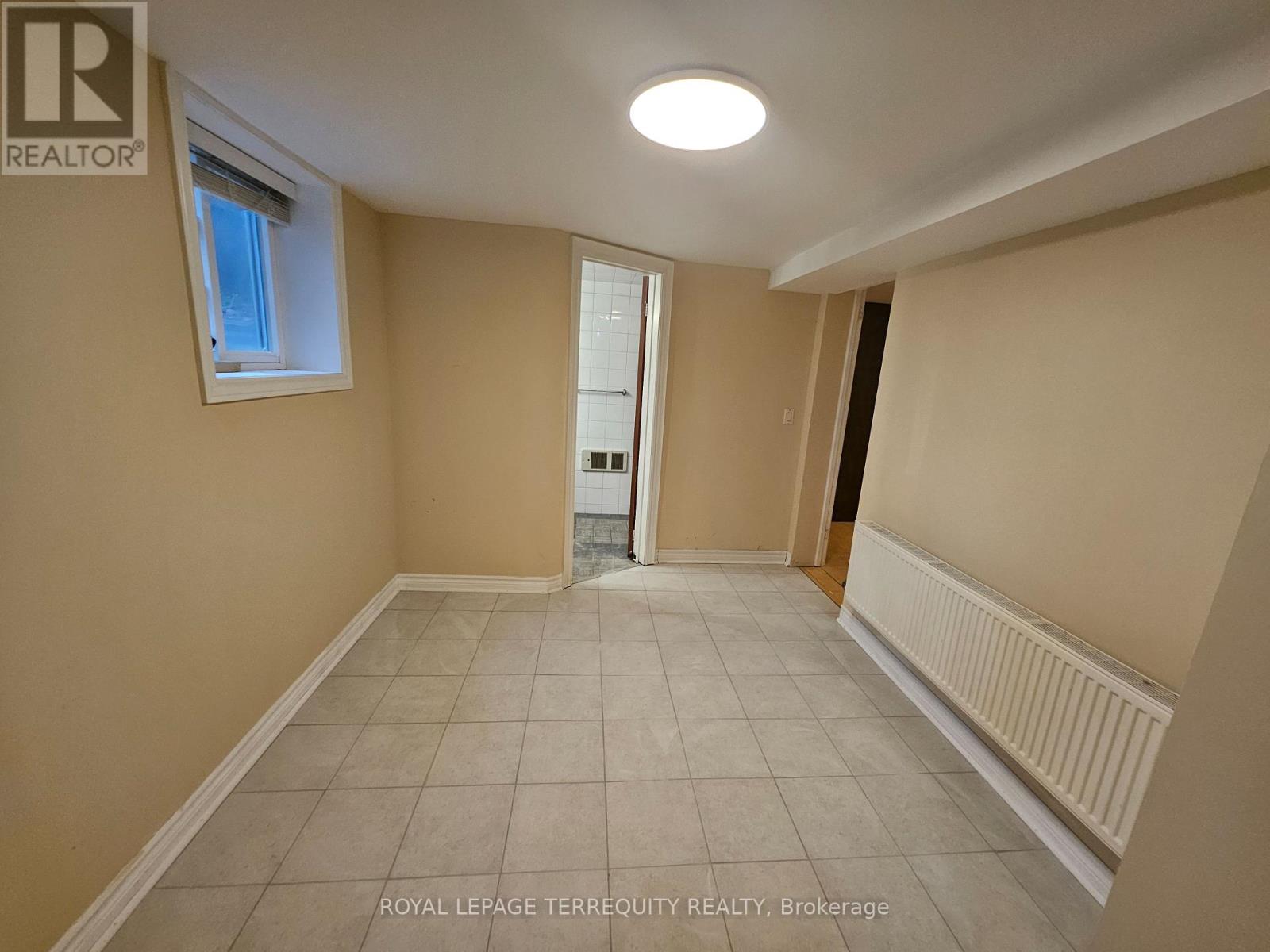 319 Lawrence Avenue W, Toronto, Ontario  M5M 1B5 - Photo 24 - C13741776