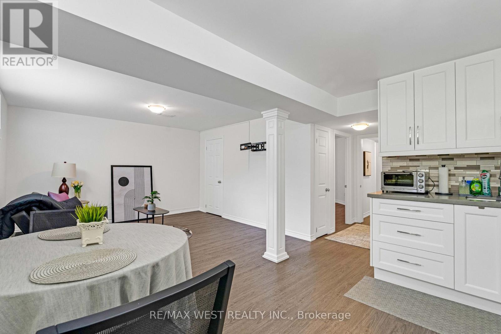 177 Searle Avenue, Toronto, Ontario  M3H 4B5 - Photo 10 - C13741840