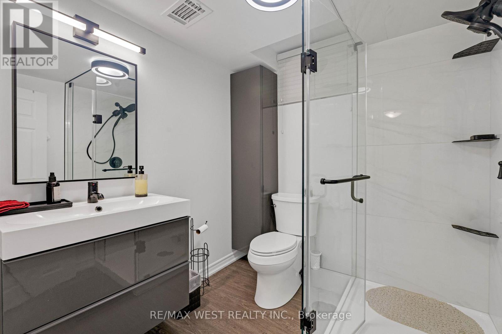177 Searle Avenue, Toronto, Ontario  M3H 4B5 - Photo 13 - C13741840