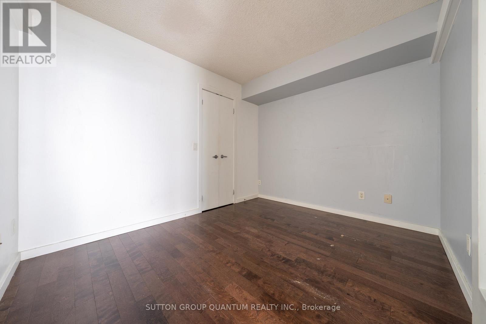 904 - 8 York Street, Toronto, Ontario  M5J 2Y2 - Photo 9 - C13741854