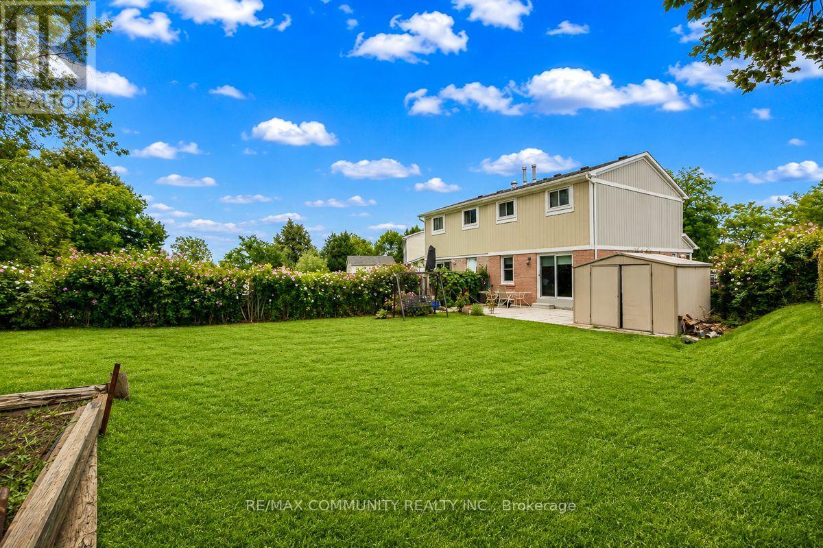 30 Stanbridge Court, Toronto, Ontario  M1B 2S5 - Photo 20 - E13741858