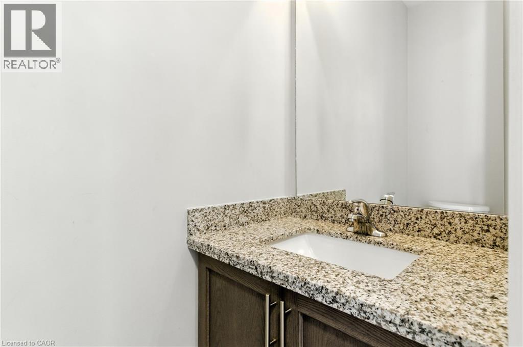 43 Riesling Court, Hamilton, Ontario  L8G 0B4 - Photo 15 - 40823182
