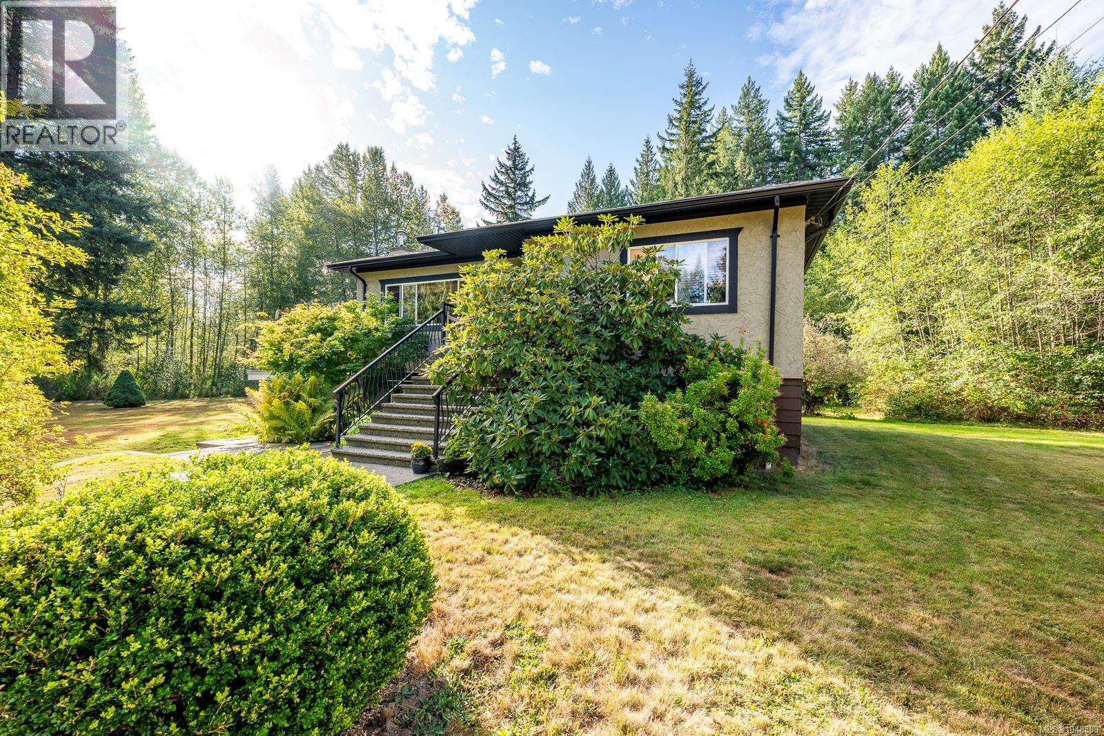 2945 Royston Rd, Cumberland, British Columbia  V0R 1S0 - Photo 31 - 1048589