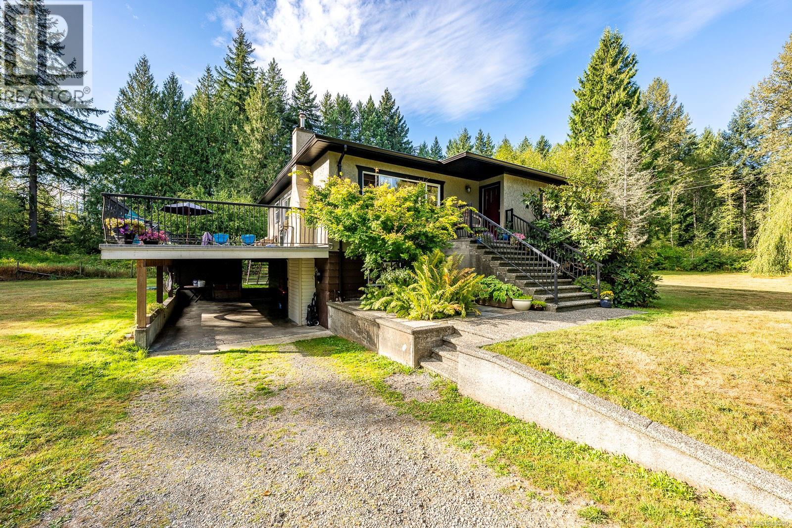 2945 Royston Rd, Cumberland, British Columbia  V0R 1S0 - Photo 32 - 1048589