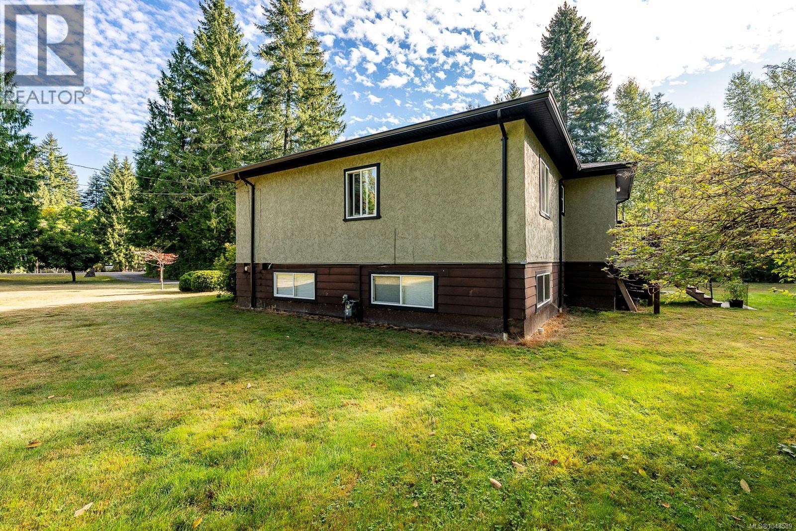 2945 Royston Rd, Cumberland, British Columbia  V0R 1S0 - Photo 55 - 1048589