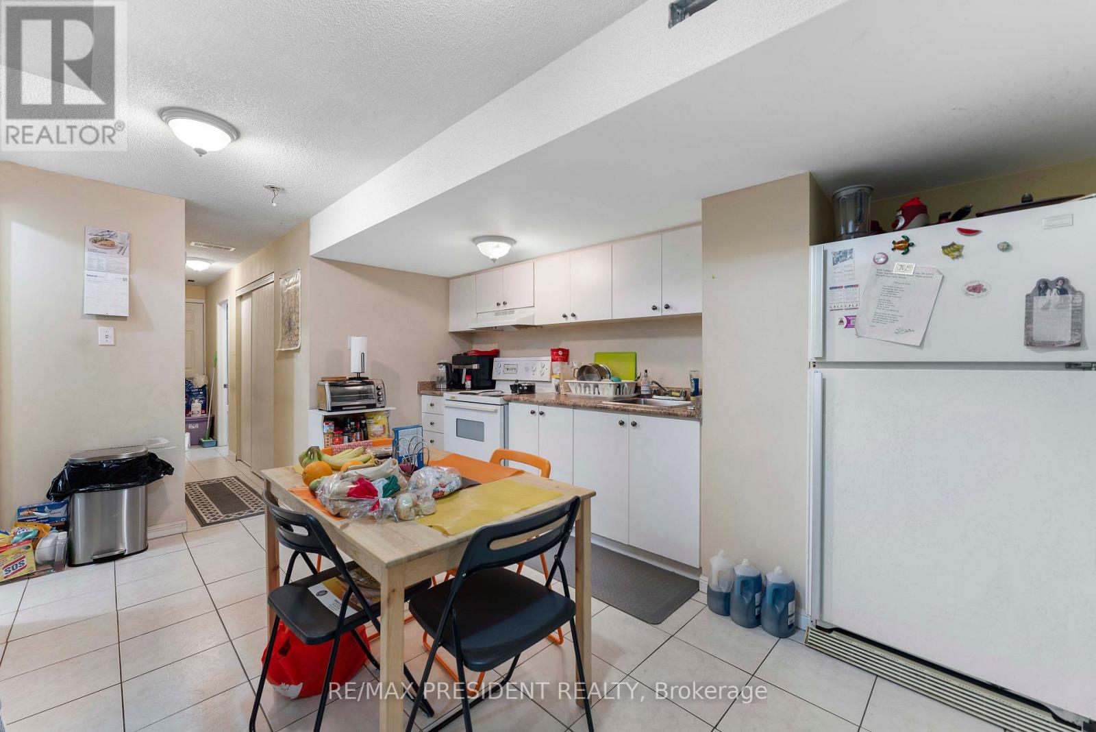 26 Mattari Court, Toronto, Ontario  M9W 7C6 - Photo 32 - W13741754