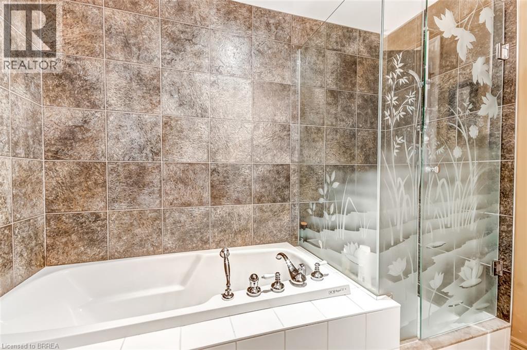 422 Powerline Road Unit# 29, Brantford, Ontario  N3R 8A1 - Photo 24 - 40860095