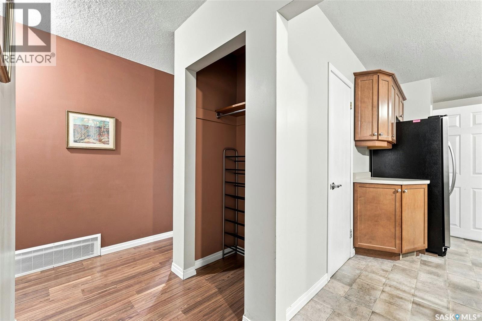 1520 Uhrich Avenue, Regina, Saskatchewan  S4S 4R5 - Photo 6 - SK047365