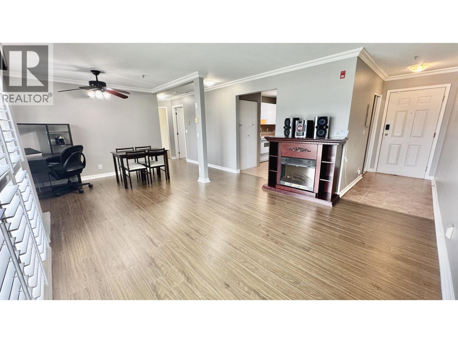 403 2983 Cambridge Street, Port Coquitlam, British Columbia  V3B 7N7 - Photo 4 - R3161250