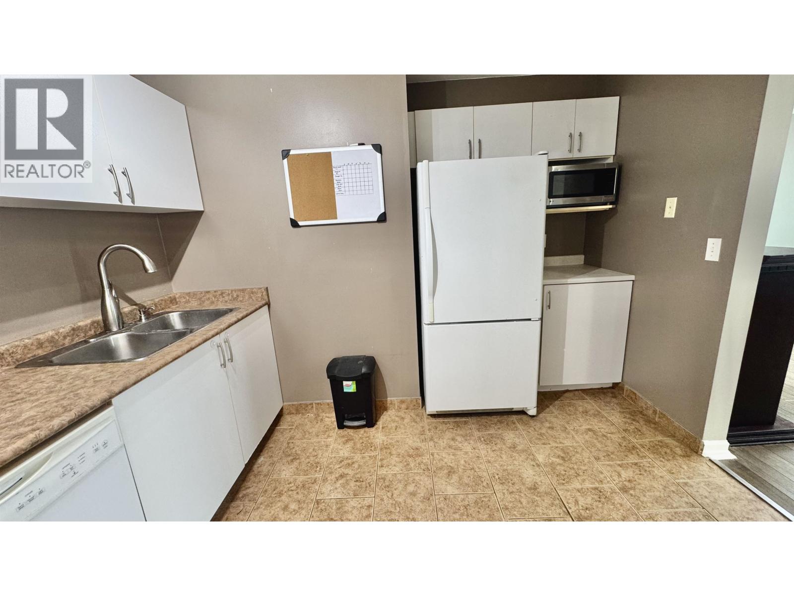 403 2983 Cambridge Street, Port Coquitlam, British Columbia  V3B 7N7 - Photo 10 - R3161250