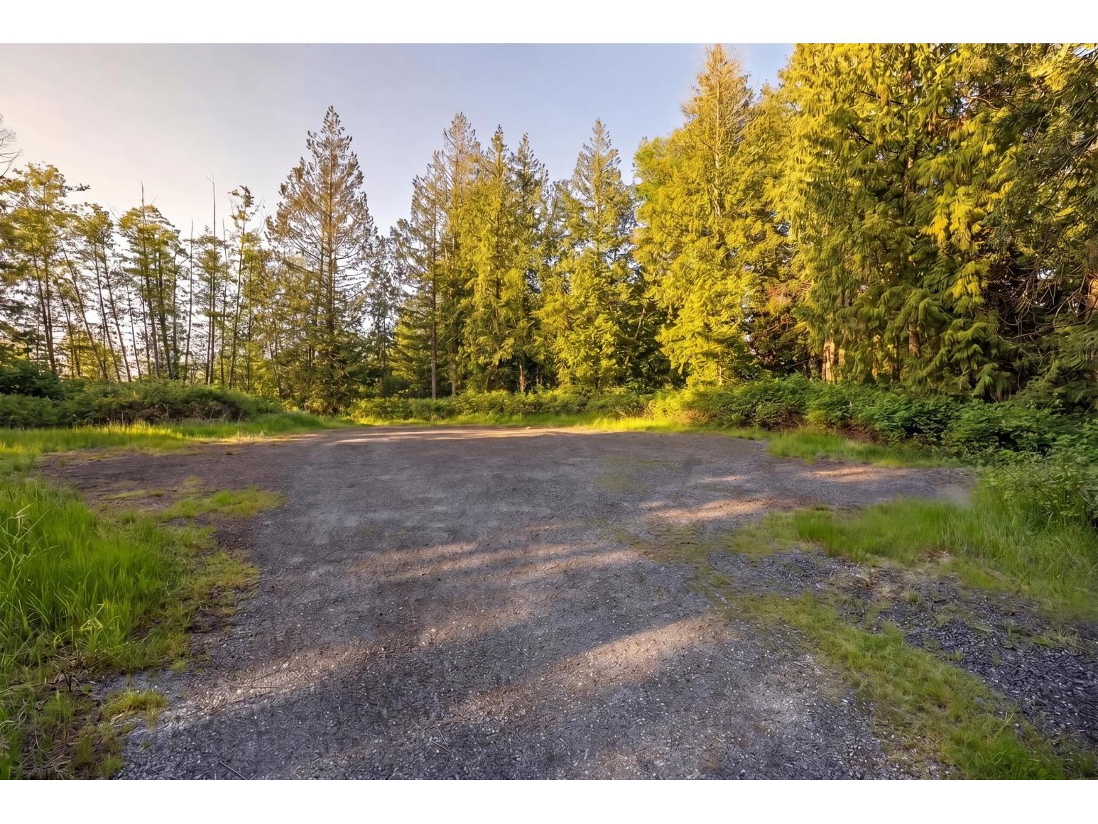521 200 Street, Langley, British Columbia  V2Z 1V9 - Photo 29 - R3126657