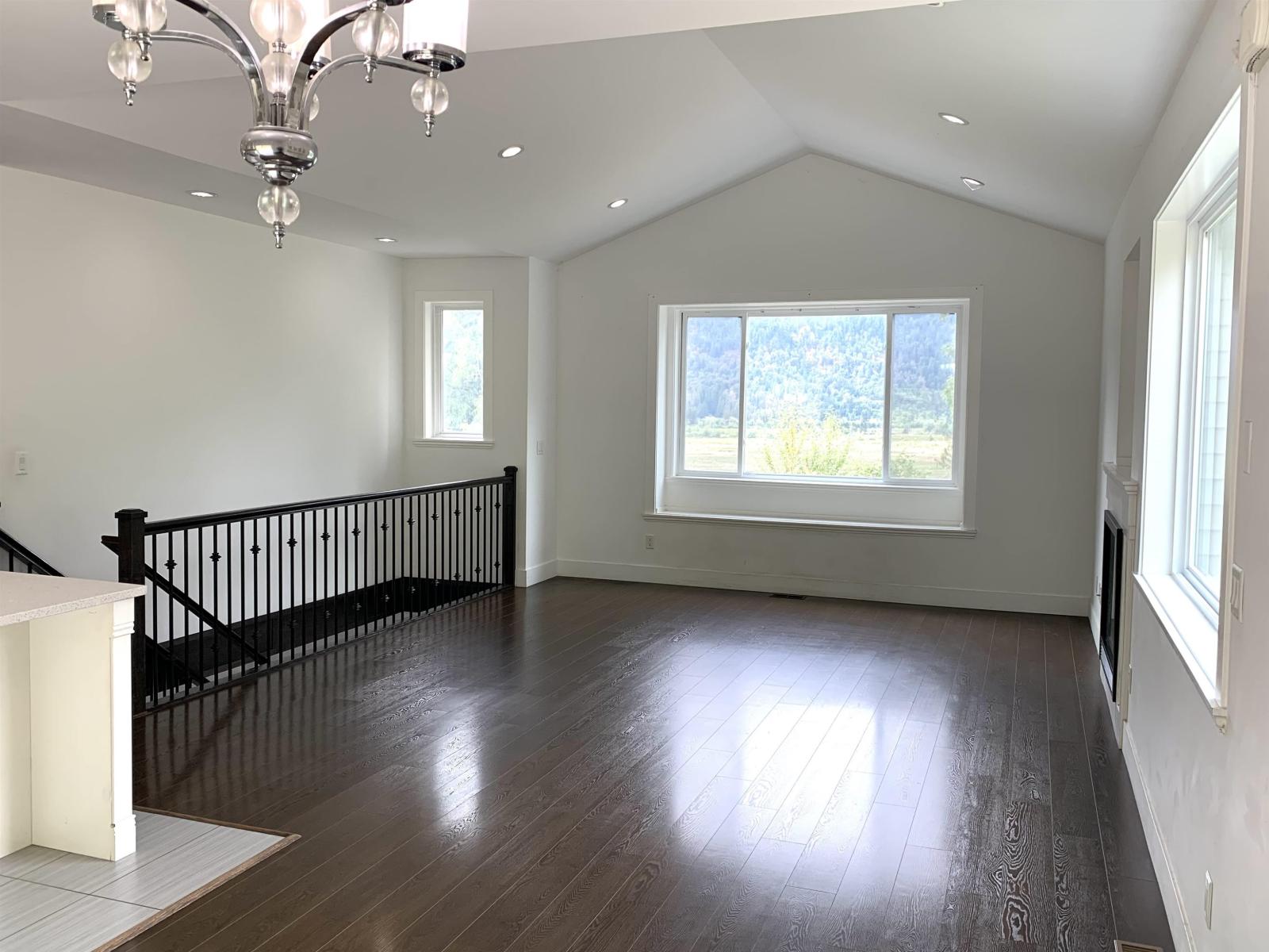 10710 Sylvester Road, Mission, British Columbia  V2V 4J1 - Photo 18 - R3161079