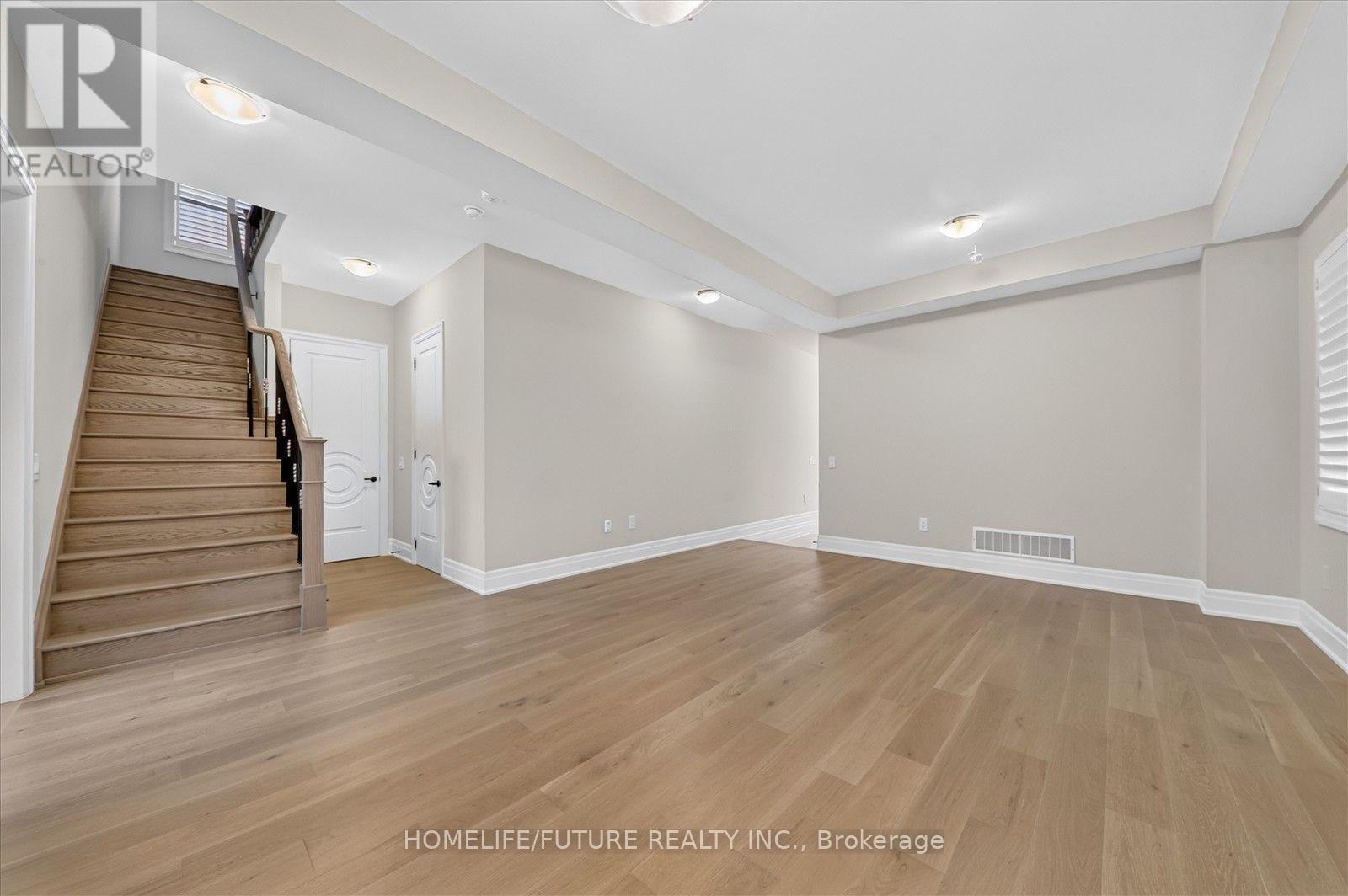 2939 Grindstone Crescent, Pickering, Ontario  L1X 0R5 - Photo 9 - E13738552