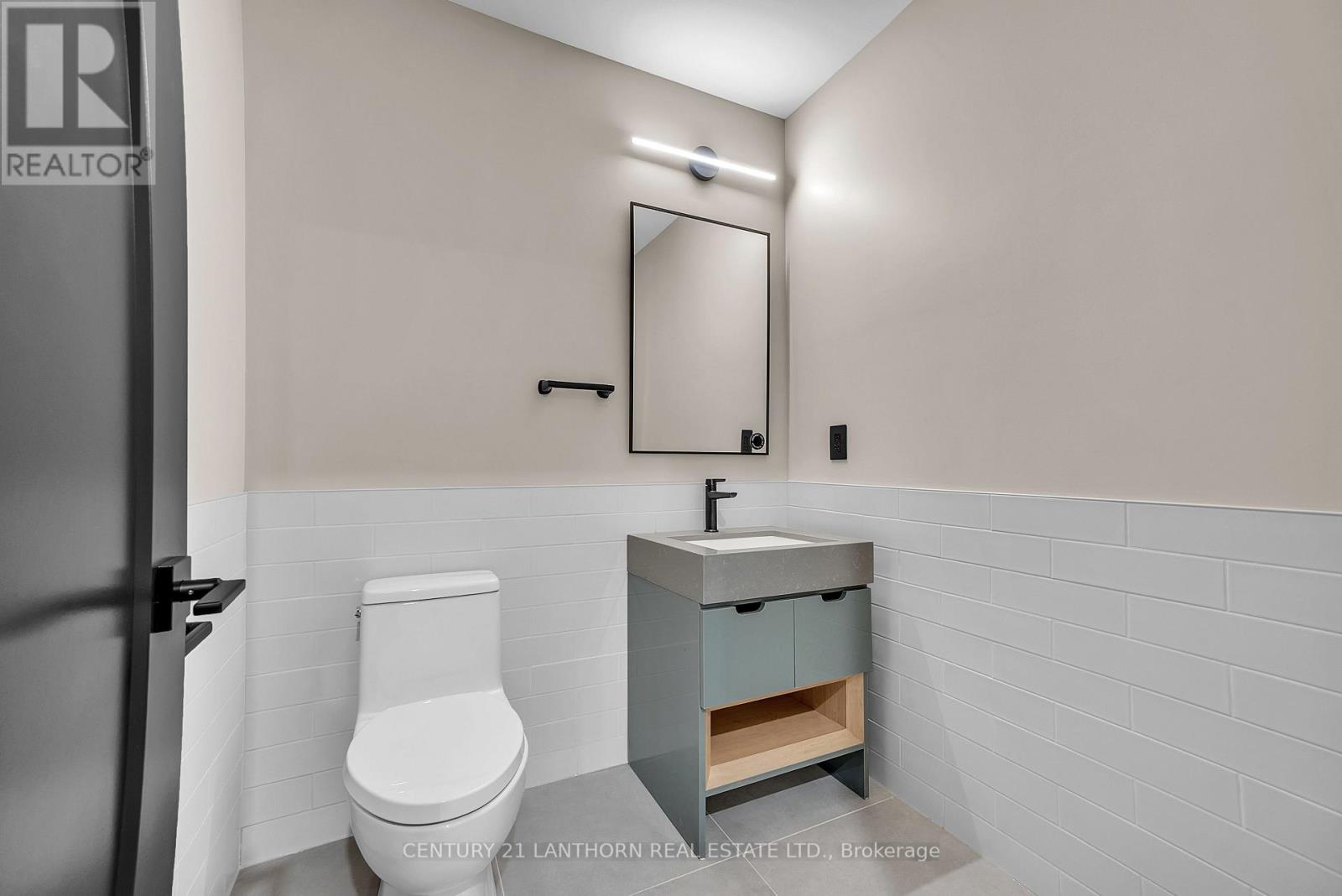 Unit # 7 - 38 Front Street, Quinte West, Ontario  K8N 4N2 - Photo 12 - X13741918