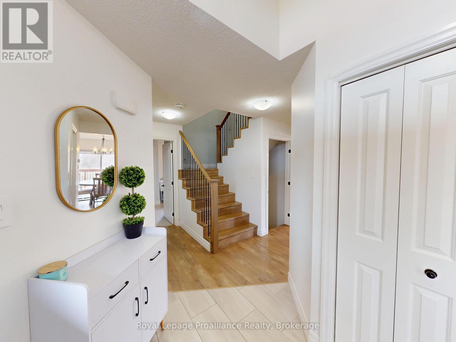 55 Lanark Drive, Belleville, Ontario  K8N 0G8 - Photo 6 - X13742068