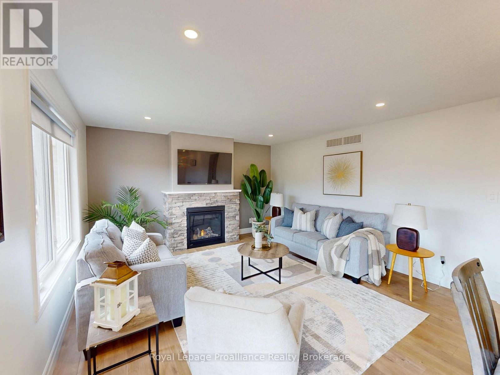 55 Lanark Drive, Belleville, Ontario  K8N 0G8 - Photo 9 - X13742068