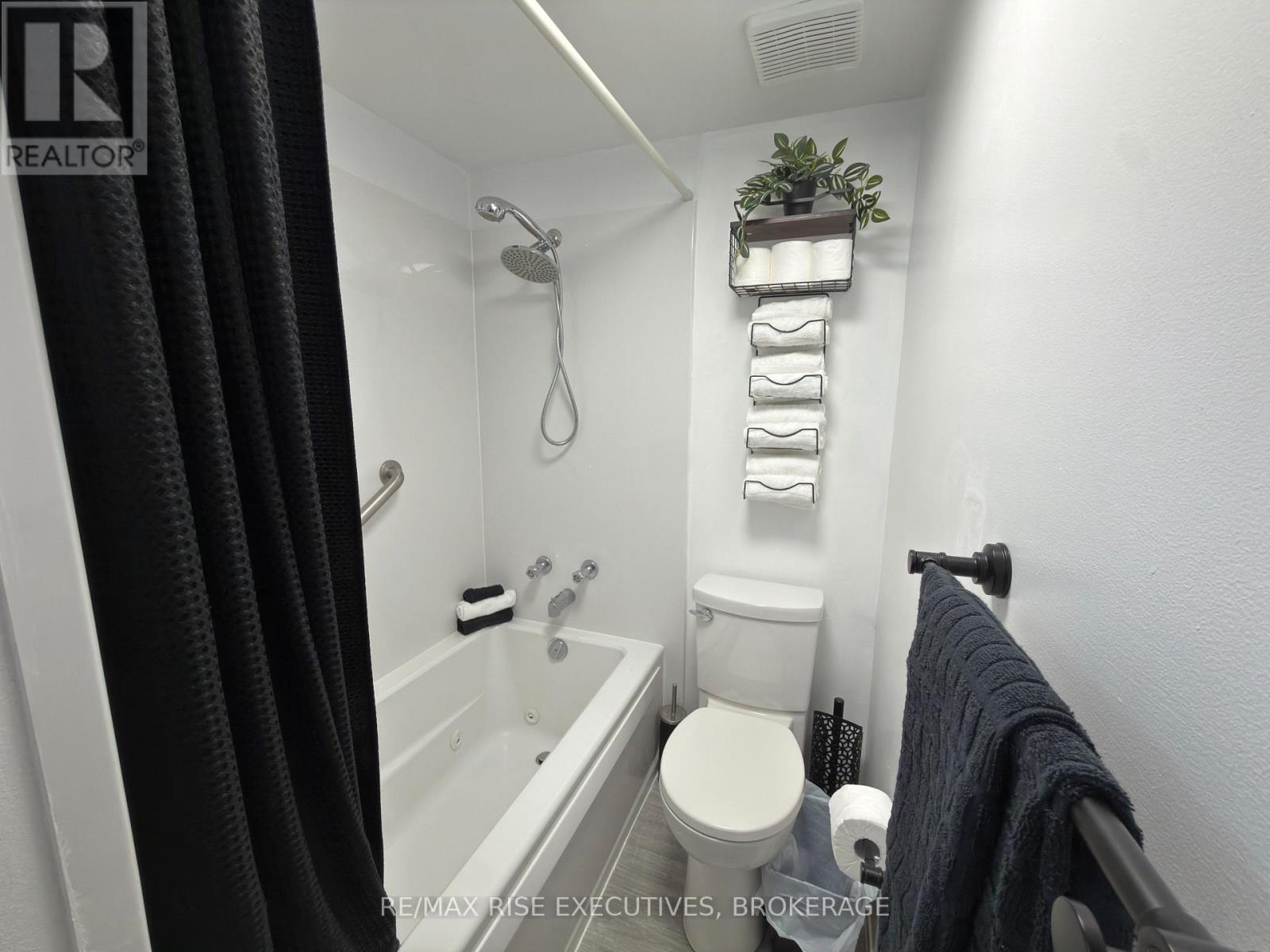 101 - 573 Armstrong Road, Kingston, Ontario  K7M 8J8 - Photo 12 - X13741894