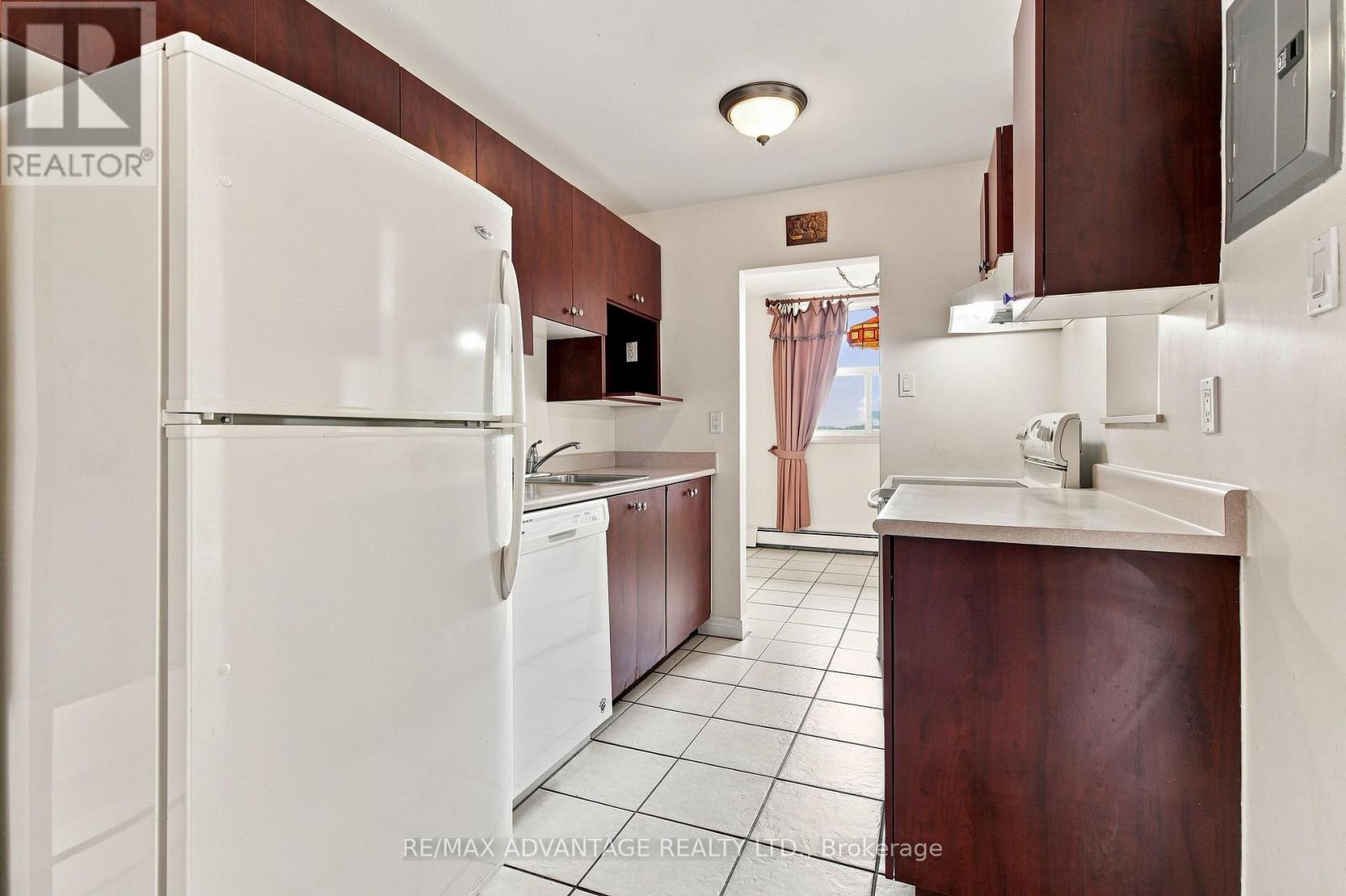 1005 - 931 Wonderland Road S, London South, Ontario  N6K 2X6 - Photo 13 - X13741938
