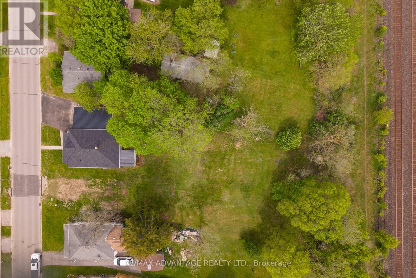 209 Victoria Street, Ingersoll, Ontario  N5C 2N2 - Photo 35 - X13742034