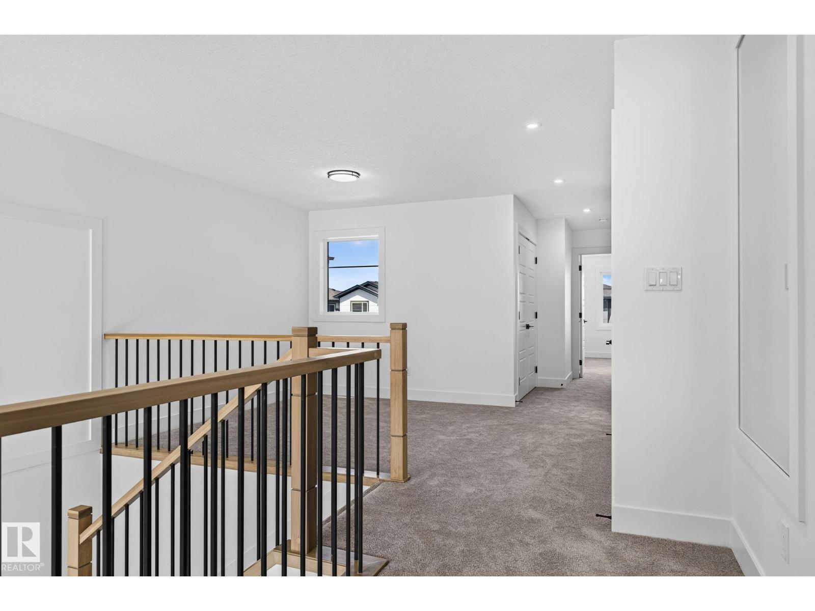 63 SILVERSTONE DR