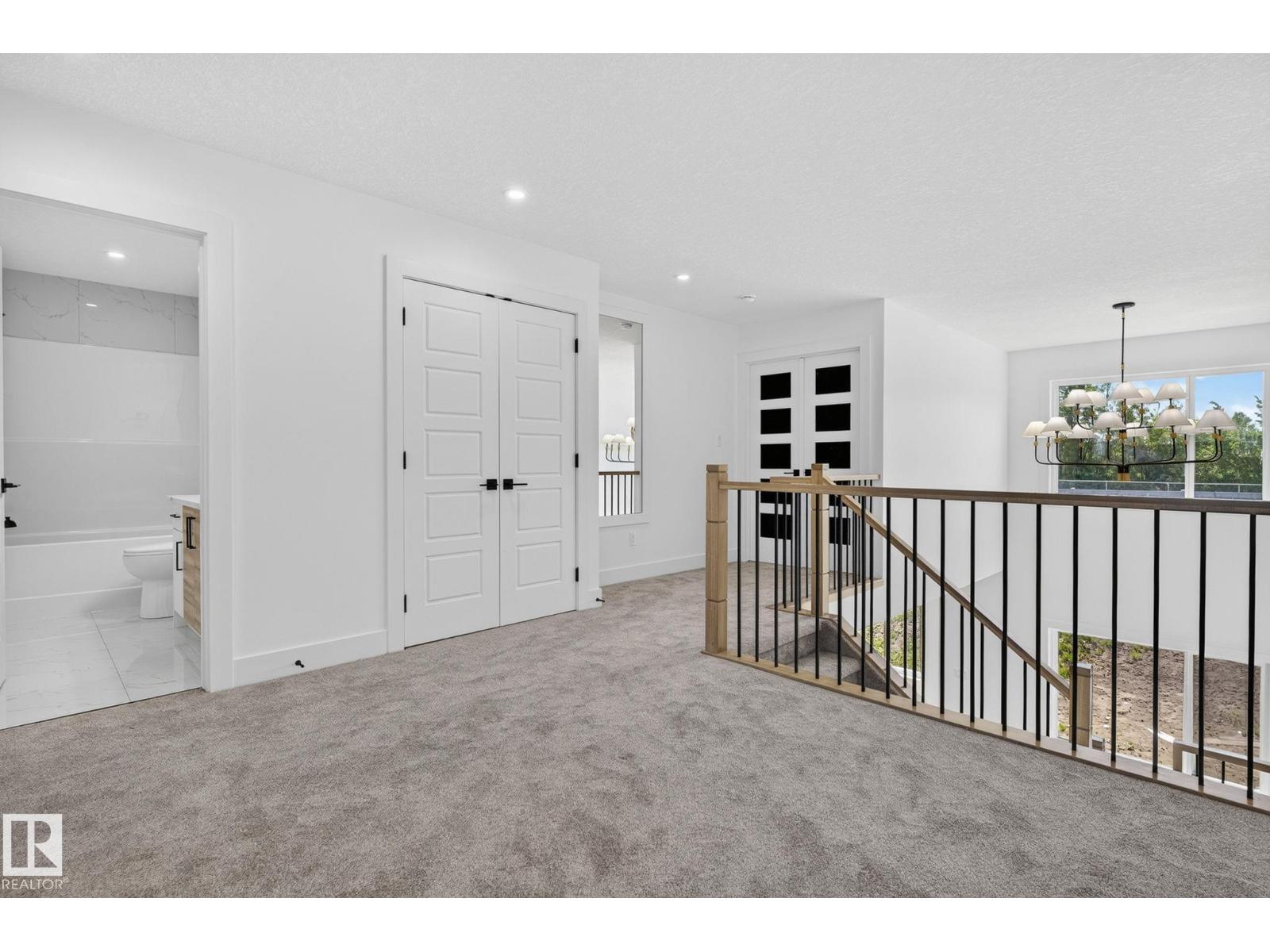 63 SILVERSTONE DR