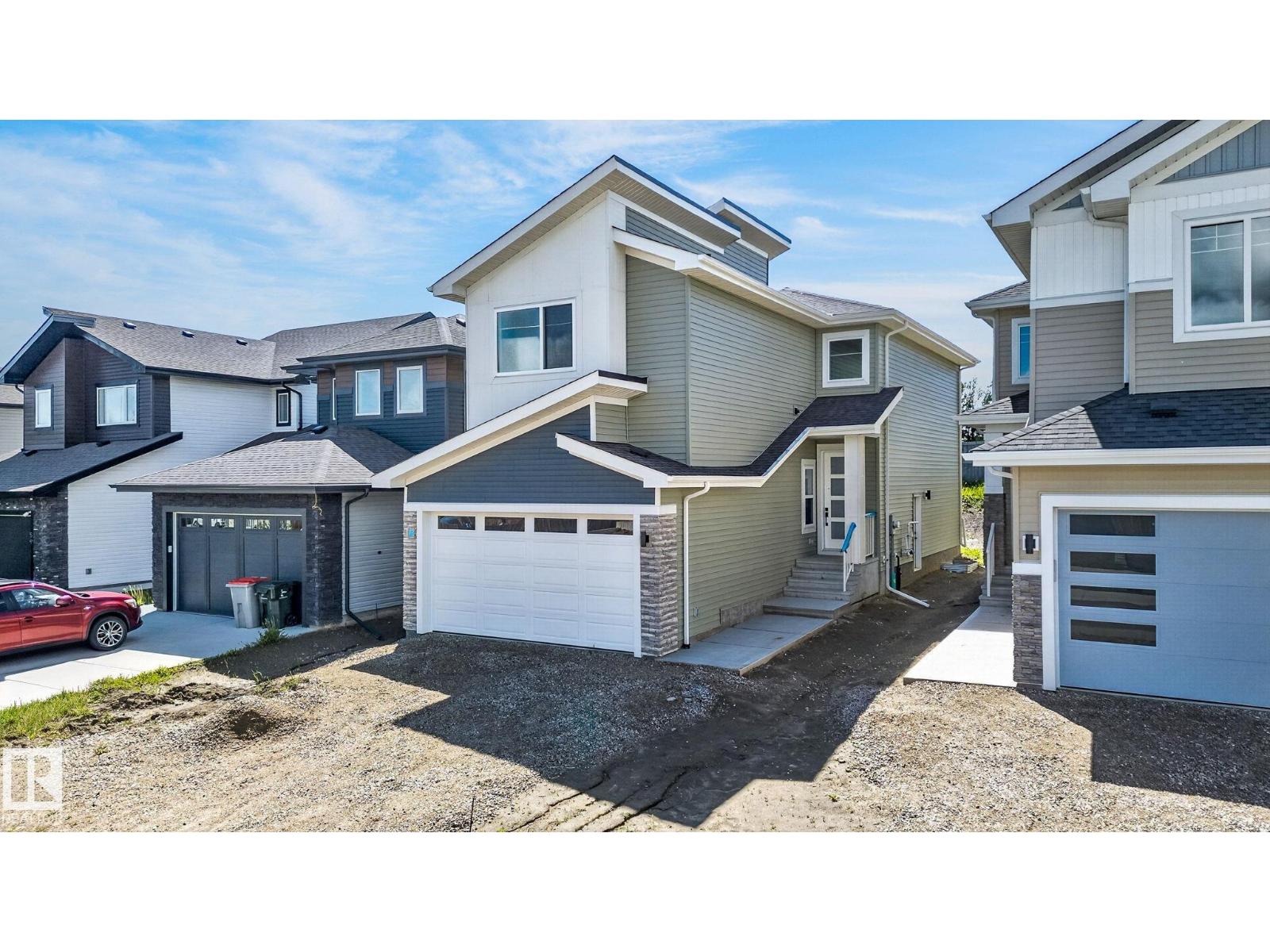 63 SILVERSTONE DR