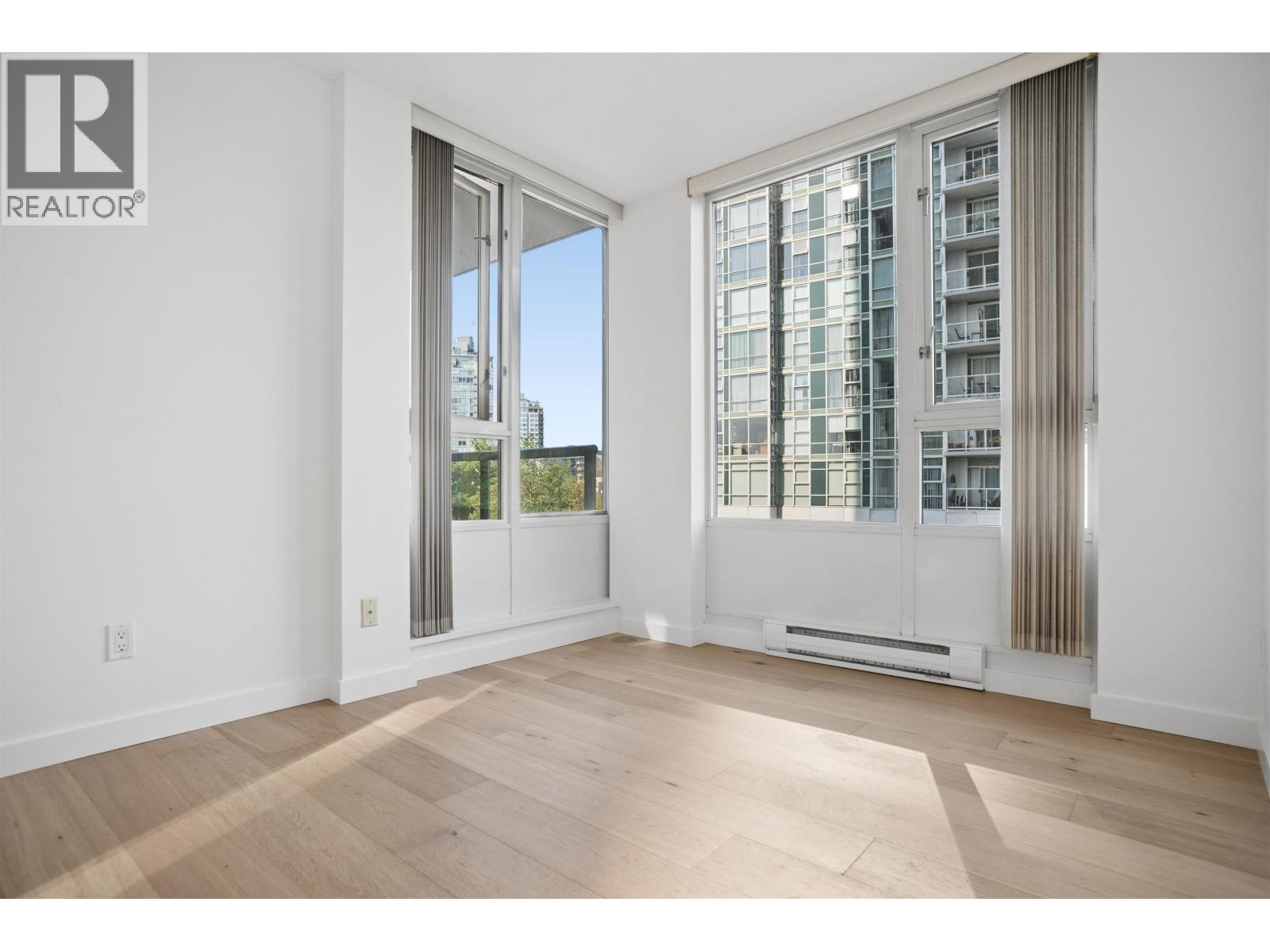505 1067 Marinaside Crescent, Vancouver, British Columbia  V6Z 3A4 - Photo 18 - R3160084
