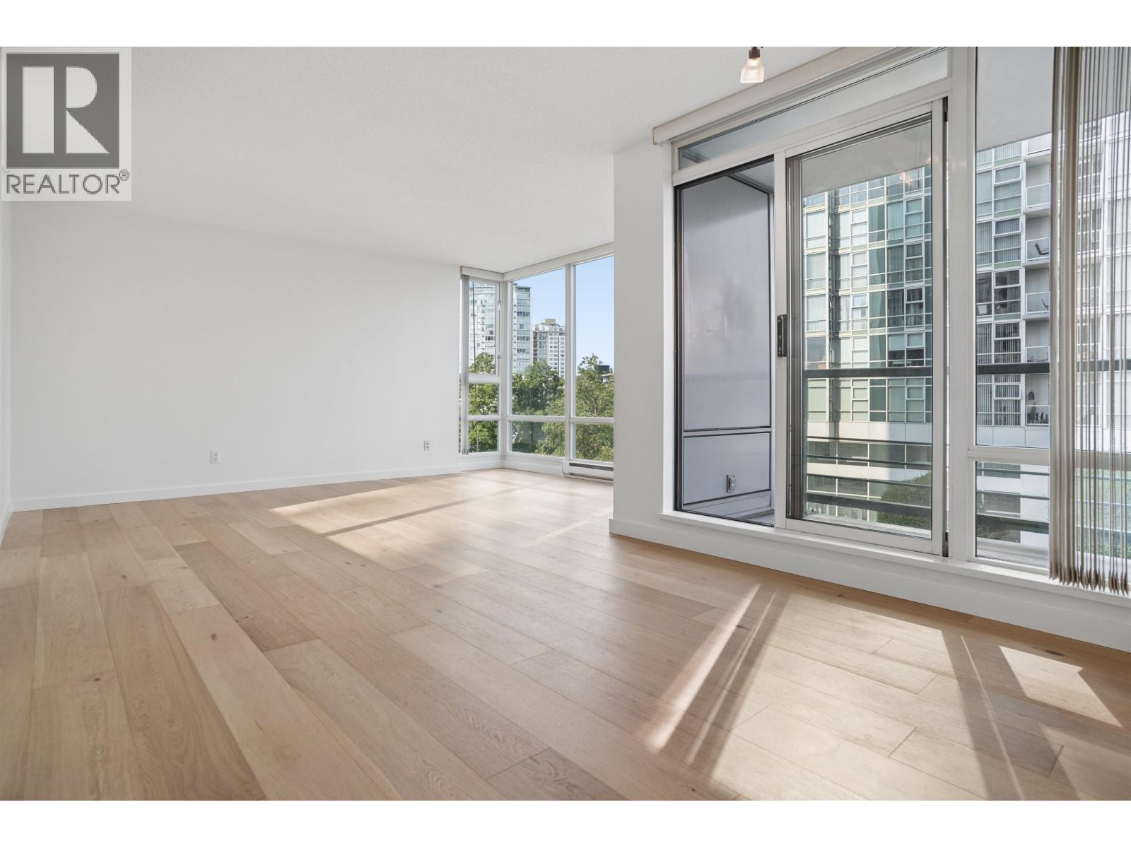 505 1067 Marinaside Crescent, Vancouver, British Columbia  V6Z 3A4 - Photo 8 - R3160084