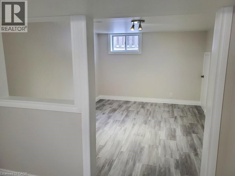 27 Mckay Street Unit# 6, Cambridge, Ontario  N1R 4G2 - Photo 6 - 40836737