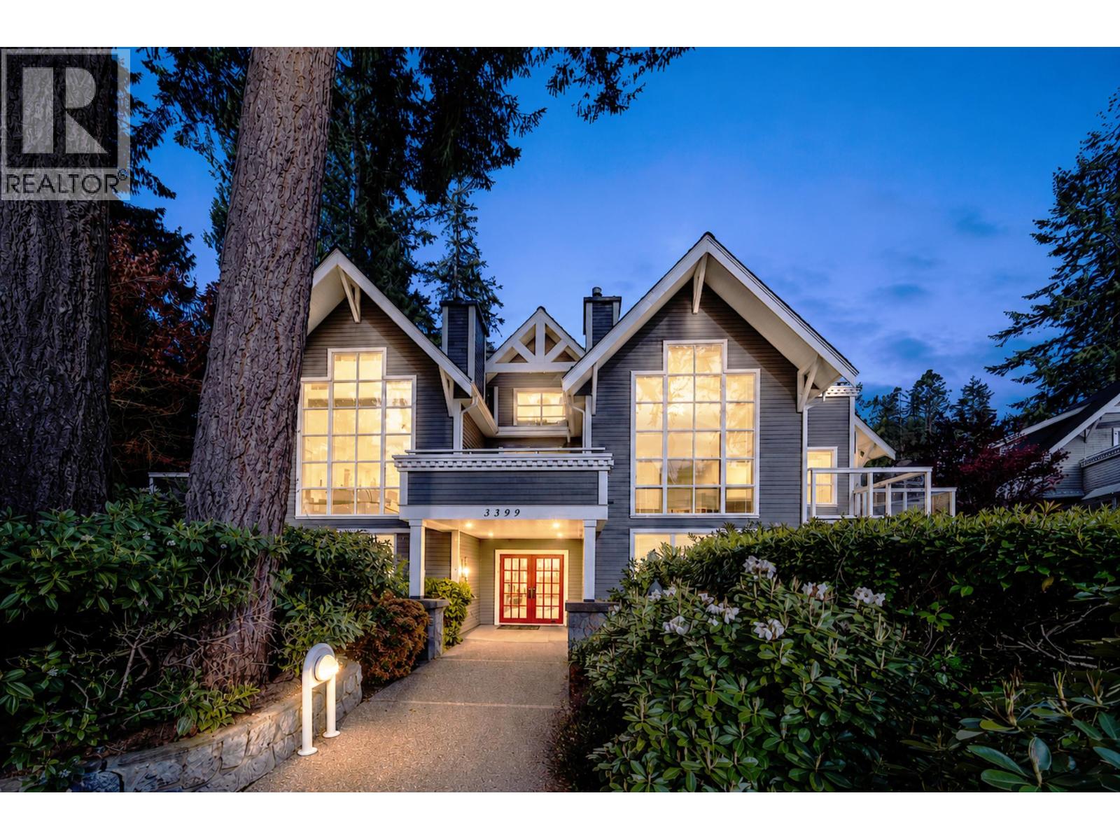 103 3399 Capilano Crescent, North Vancouver, British Columbia  V7R 4W7 - Photo 3 - R3125256