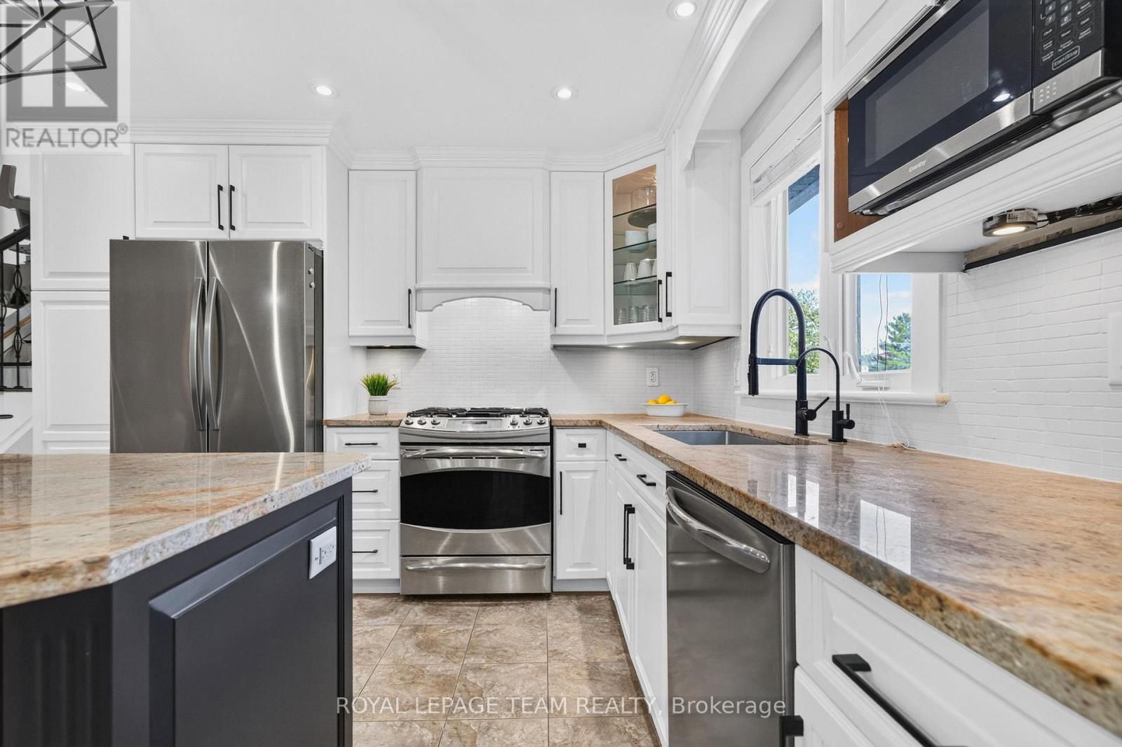 105 Brae Crescent, Ottawa, Ontario  K2S 1P1 - Photo 12 - X13742070