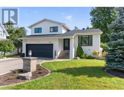 105 BRAE CRESCENT, Ottawa, Ontario