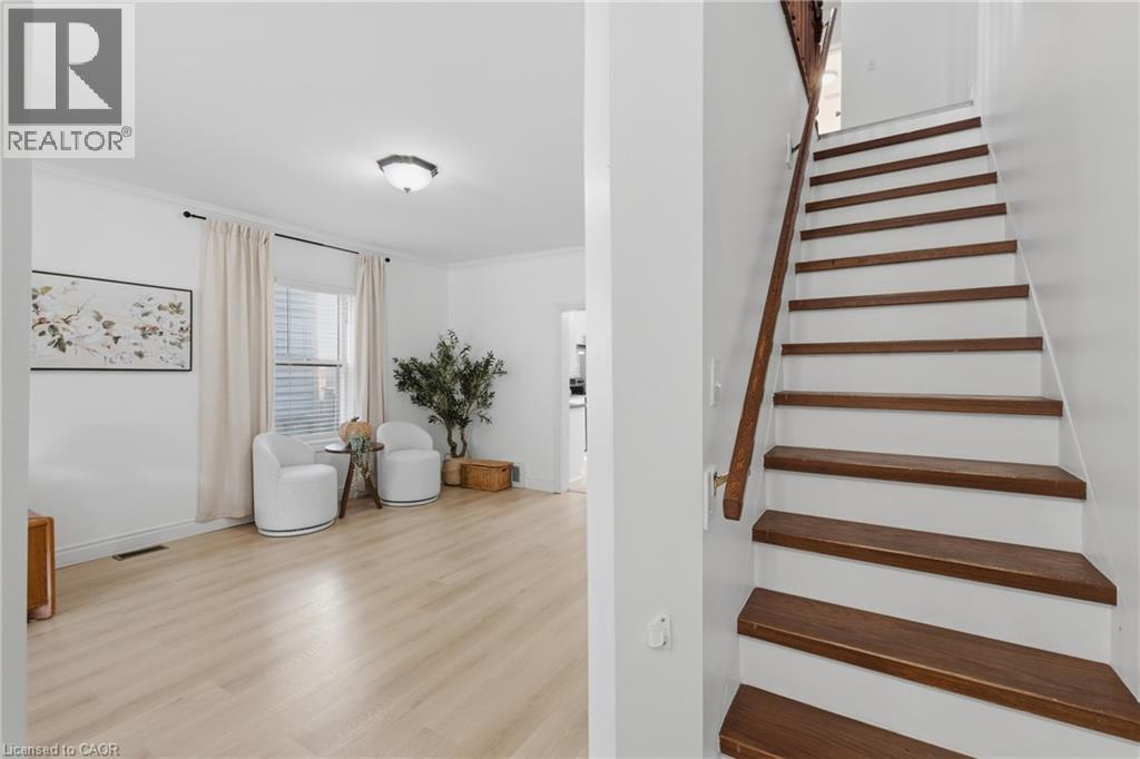 126 Niagara Street, Hamilton, Ontario  L8L 6A7 - Photo 7 - 40860406
