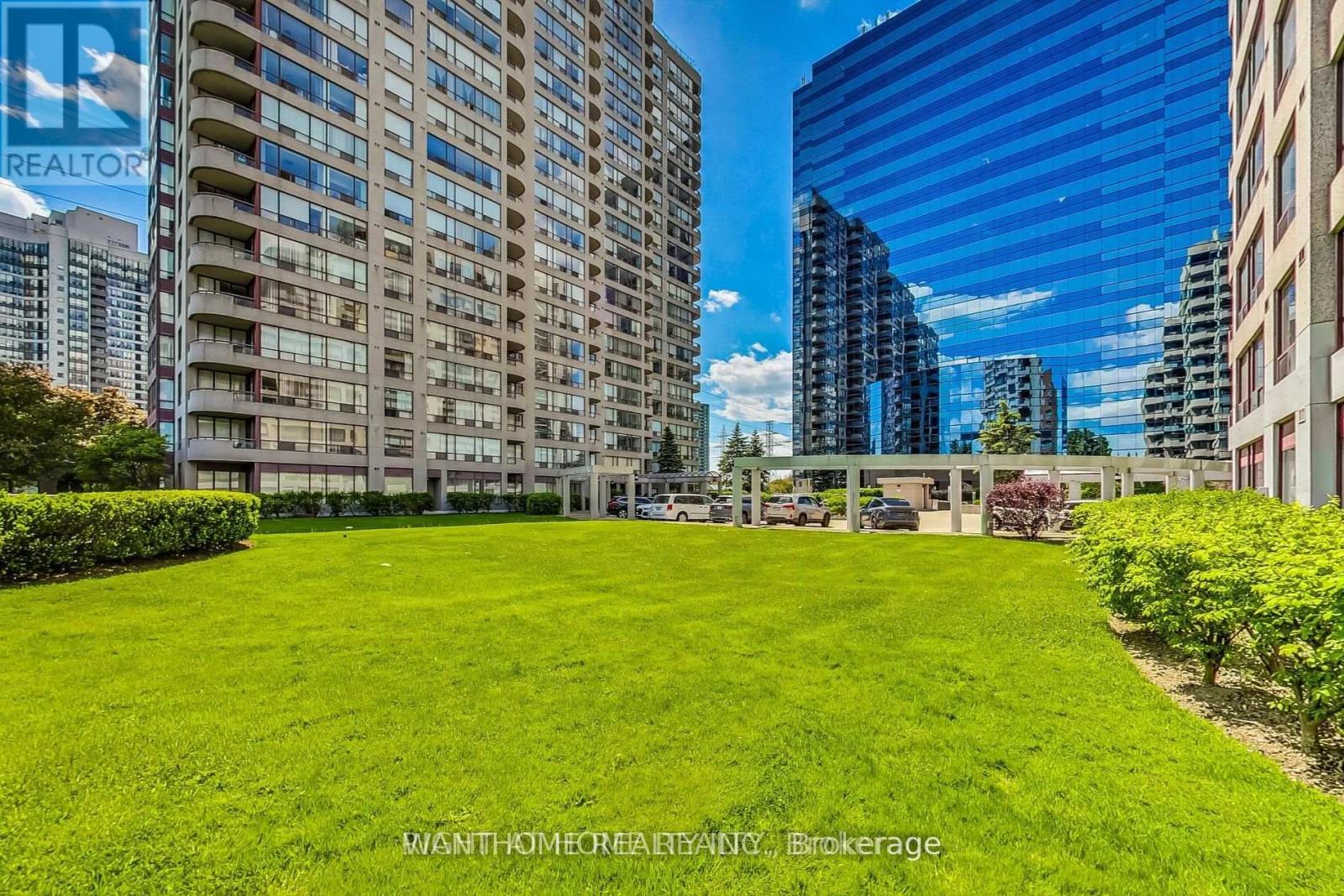 1709 - 5765 Yonge Street, Toronto, Ontario M2M 4H9 - Photo 1 - C13741868
