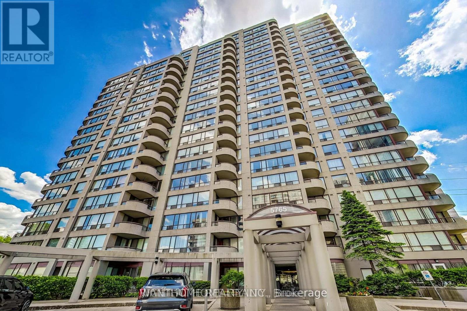 1709 - 5765 Yonge Street, Toronto, Ontario M2M 4H9 - Photo 2 - C13741868