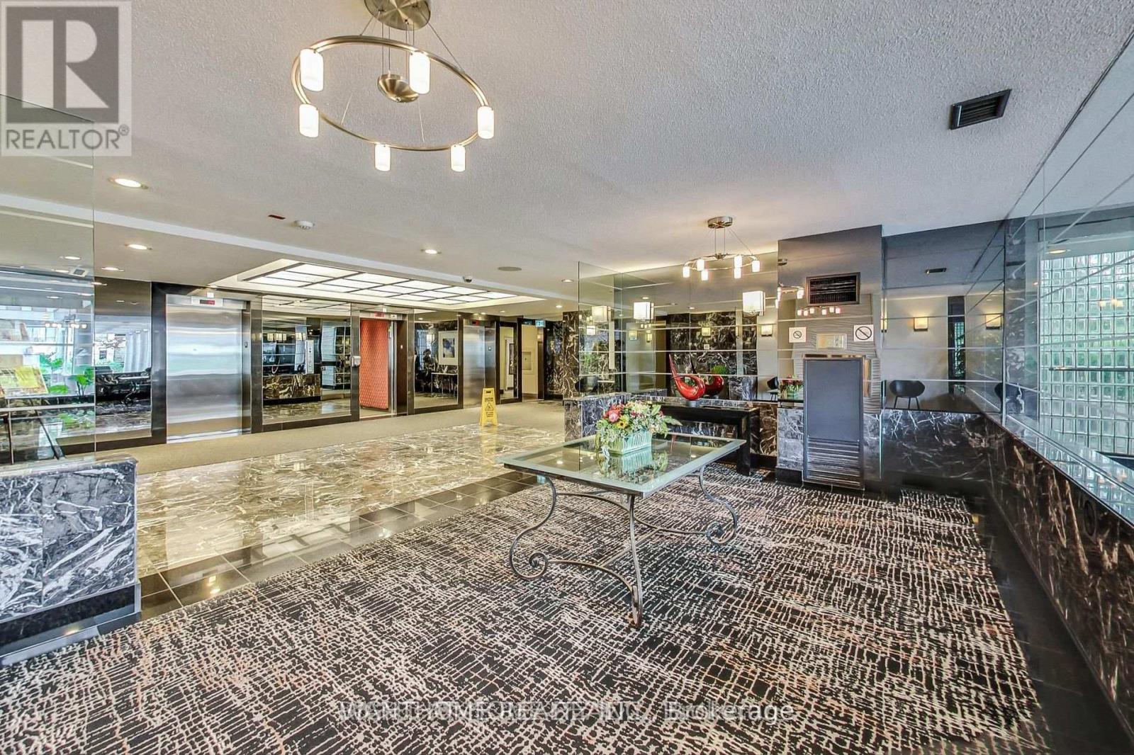 1709 - 5765 Yonge Street, Toronto, Ontario M2M 4H9 - Photo 3 - C13741868