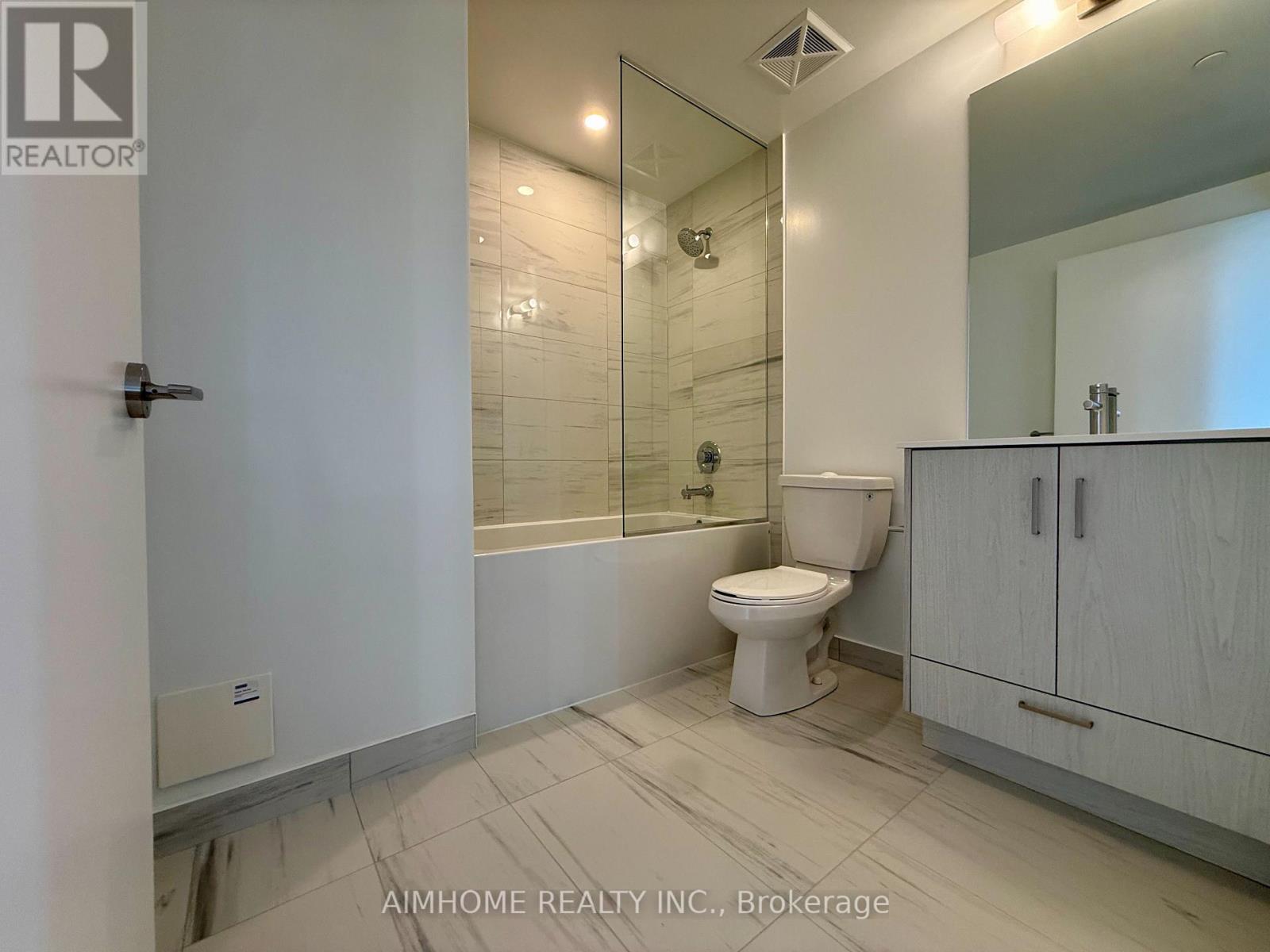 1209 - 180 Front Street E, Toronto, Ontario  M5A 0A9 - Photo 11 - C13742074