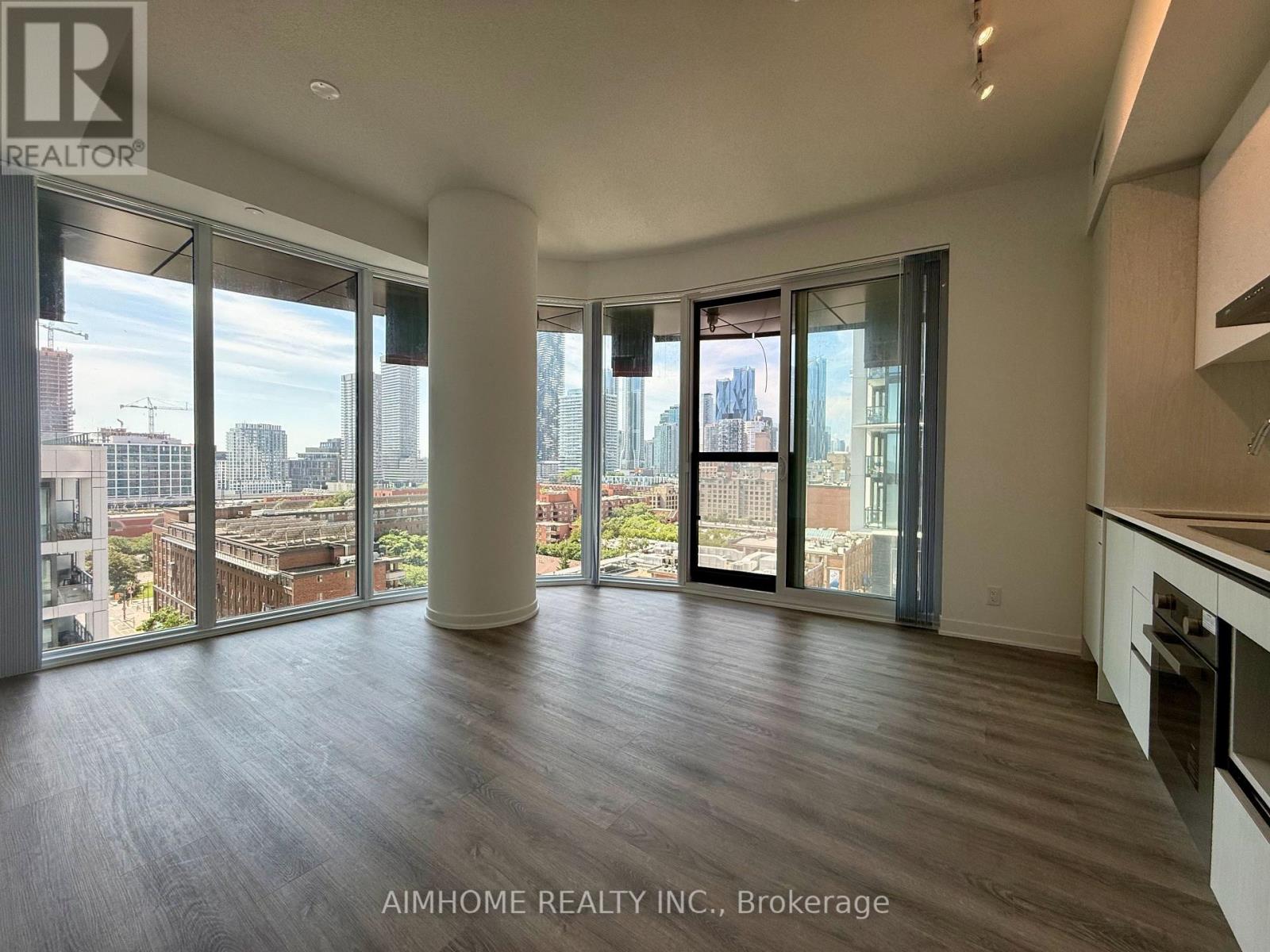 1209 - 180 Front Street E, Toronto, Ontario  M5A 0A9 - Photo 4 - C13742074