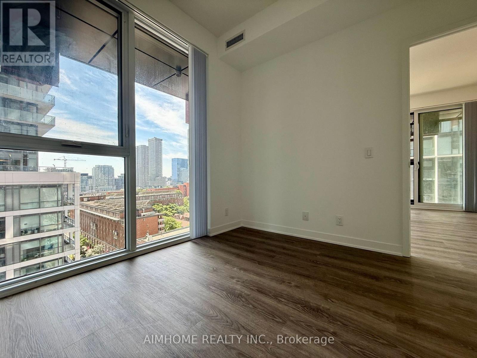 1209 - 180 Front Street E, Toronto, Ontario  M5A 0A9 - Photo 8 - C13742074